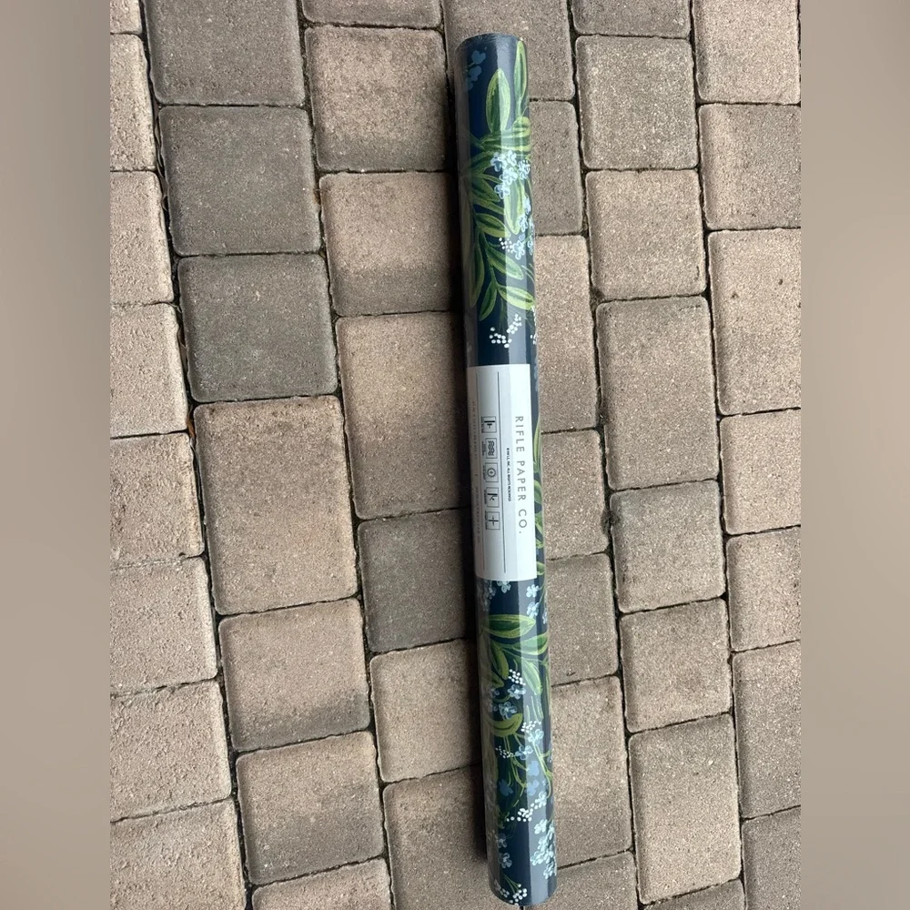NWT Rifle Paper Co ANTHROPOLOGIE Wallpaper RP7385 Cornflower Florals Double Roll